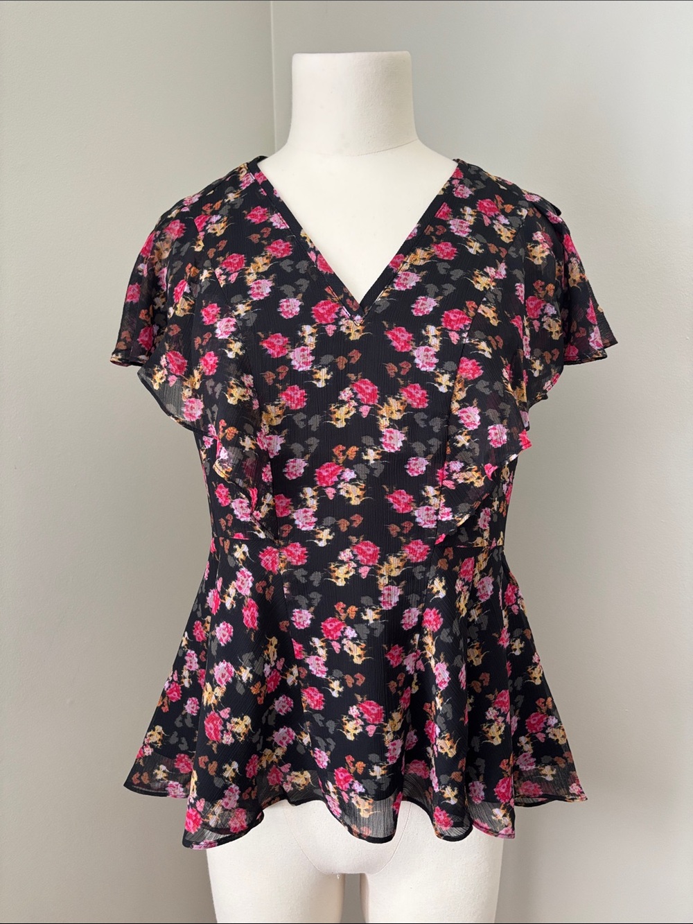 Ted Baker London Riivia Floral Angel Sleeve Peplum Top Size 2/4
